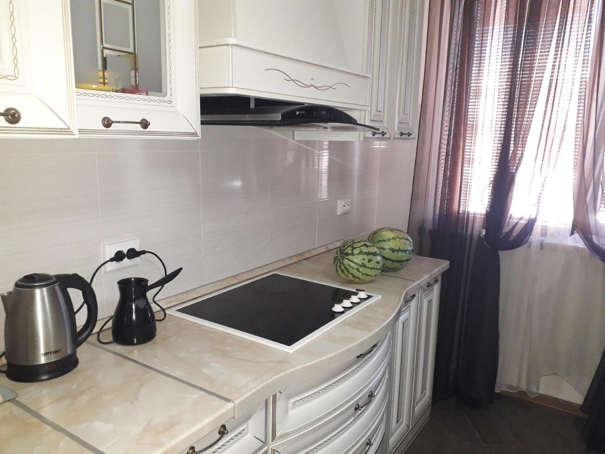 Appartement Chasha Polnaya à Soukhoumi Extérieur photo